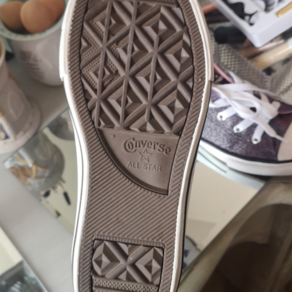 Converse - Picture 5 of 6